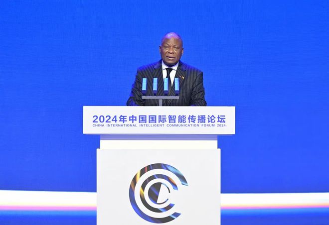 2024年中国国际智能传播论坛在锡举行(图8) 2024年中国国际智能传播论坛在锡举行(图8)
