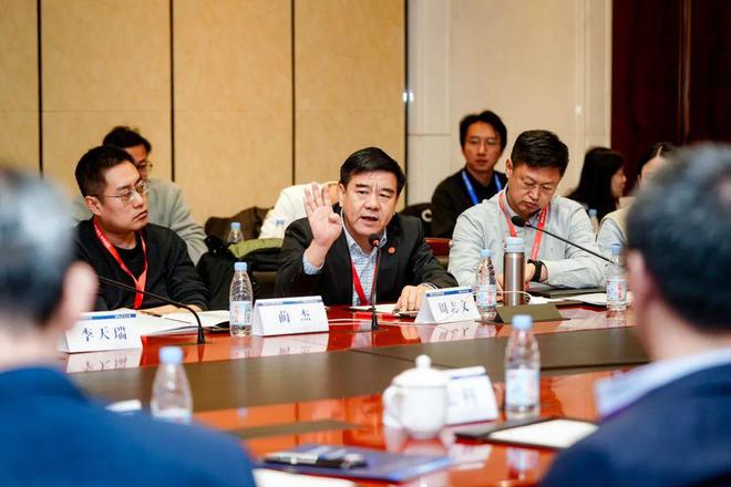 数智驱动 交融互通 佳都科技参加首届2024CCF数字交通大会(图3)