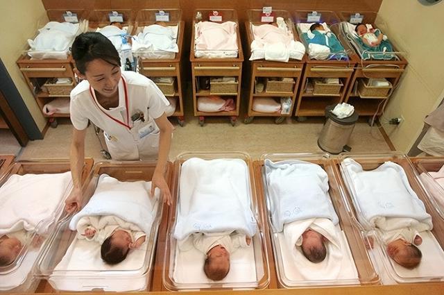 中日韩2024年新生儿差距:日本跌破70万韩国24万中国多少?(图2) 中日韩2024年新生儿差距:日本跌破70万韩国24万中国多少?(图2)